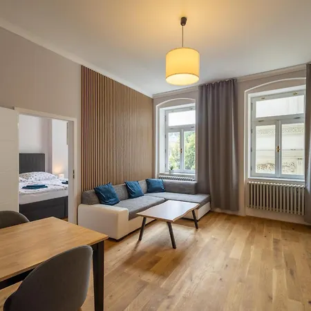 Leopard Appartement Karlsbad